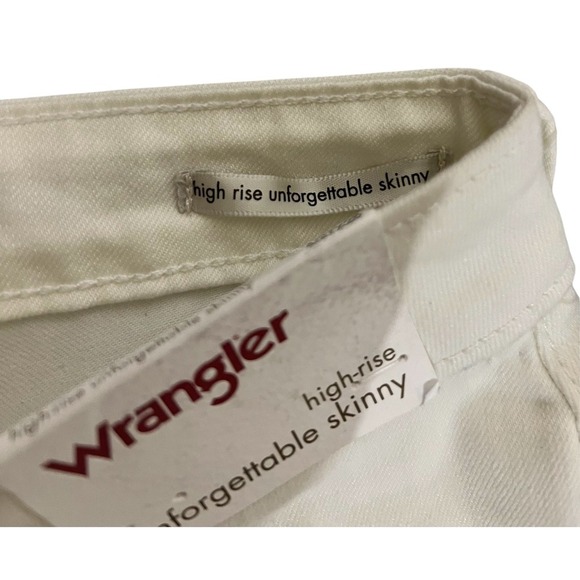 Wrangler High Rise Unforgettable Skinny Jeans Women's Size 4 Off White - Picture 4 of 7